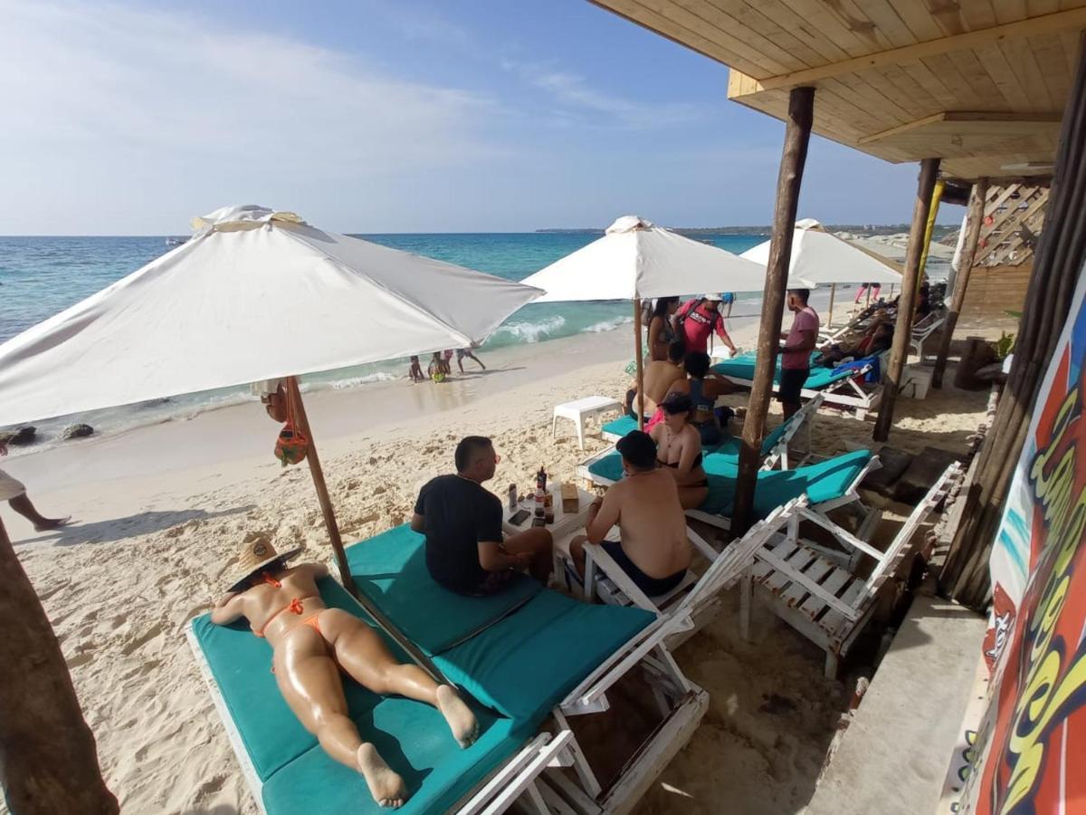 Posada Lango Beach ปลายาบลังกา ภายนอก รูปภาพ
